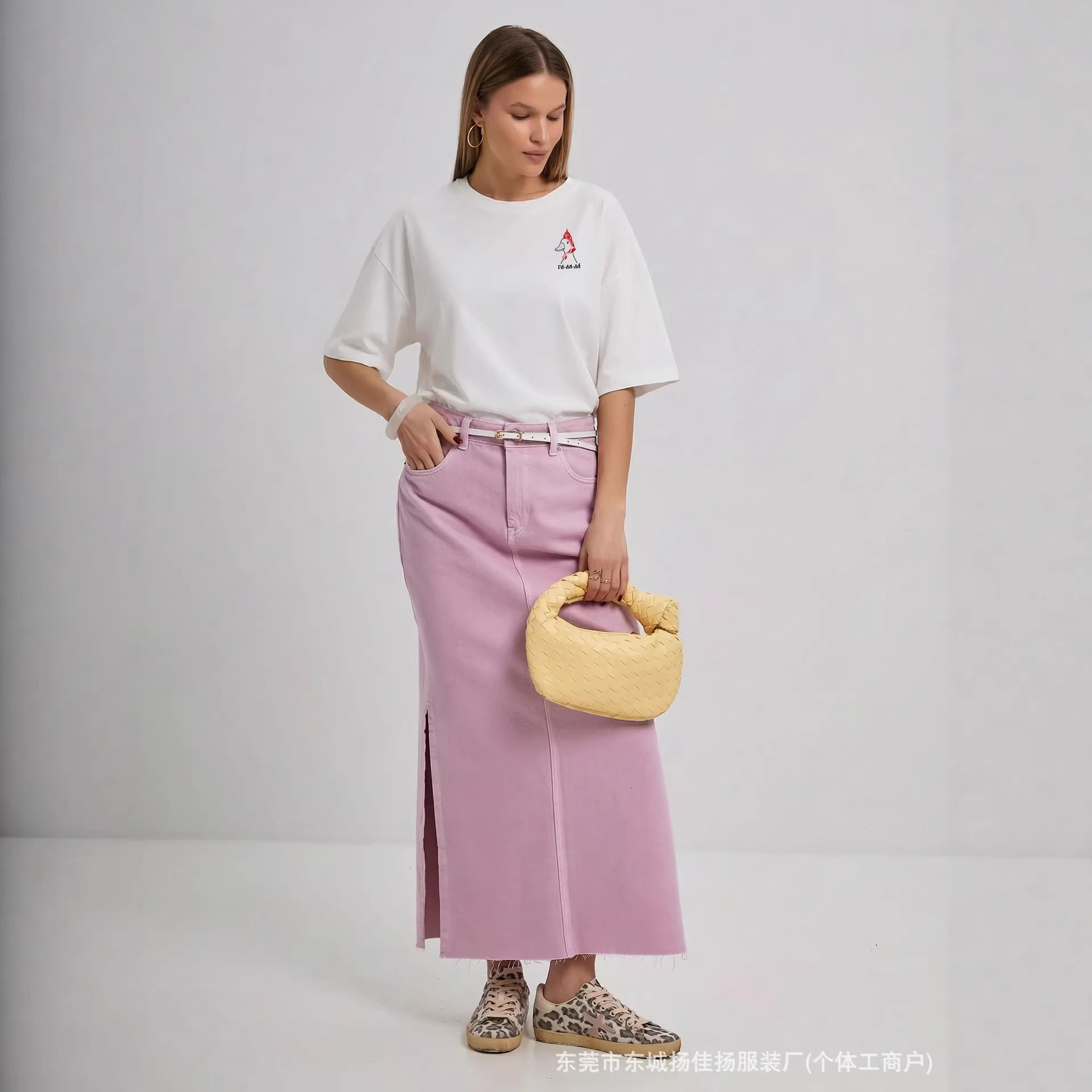 تي شيرت قطني كبير الحجم بطباعة - مراجعة Quirky Vintage Fashion وسعره