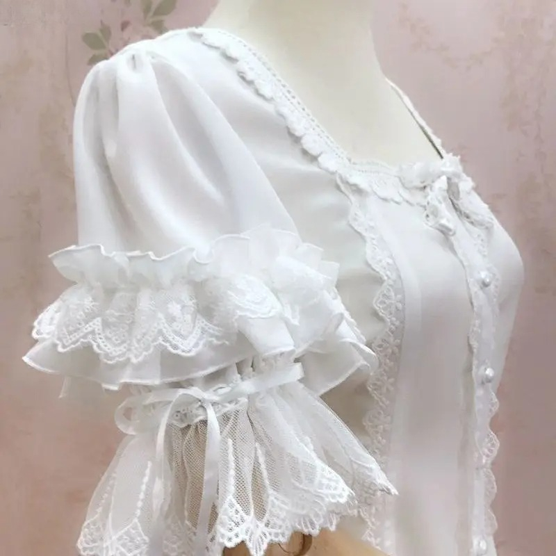 بلوزات أنيقة بأسلوب لوليتا عتي - مراجعة Vintage Fashion Style Female وسعره